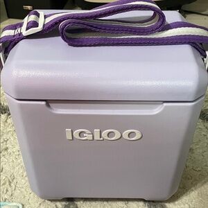 Igloo Tag Along Too Cooler Lavender Cooler with Strap